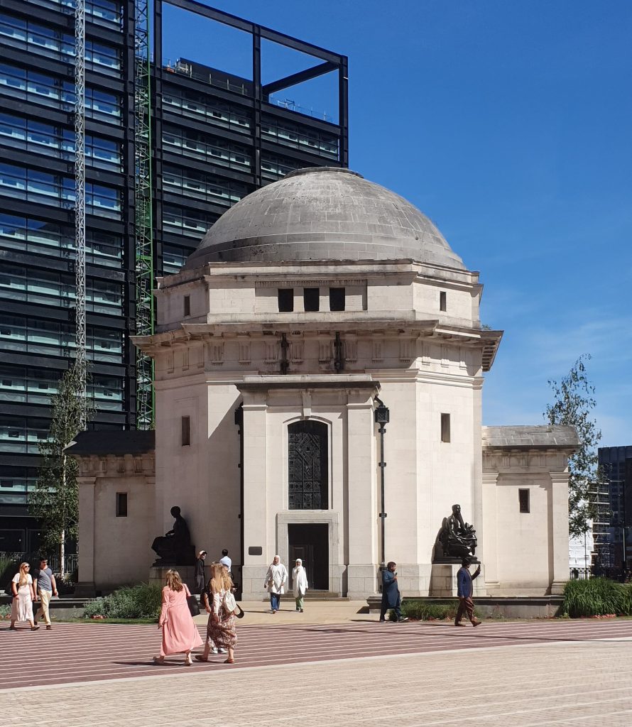 Centenary Square και Hall of Memory