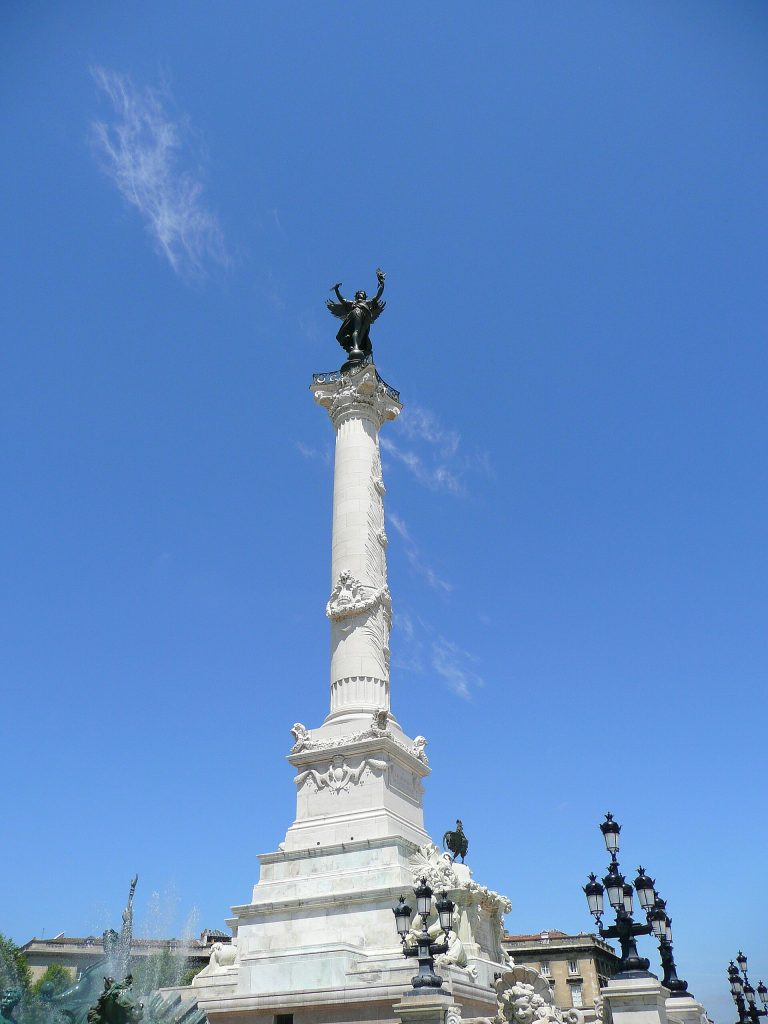 Place des Quinconces και Monument aux Girondins
