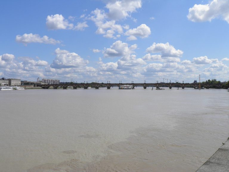 Pont de Pierre