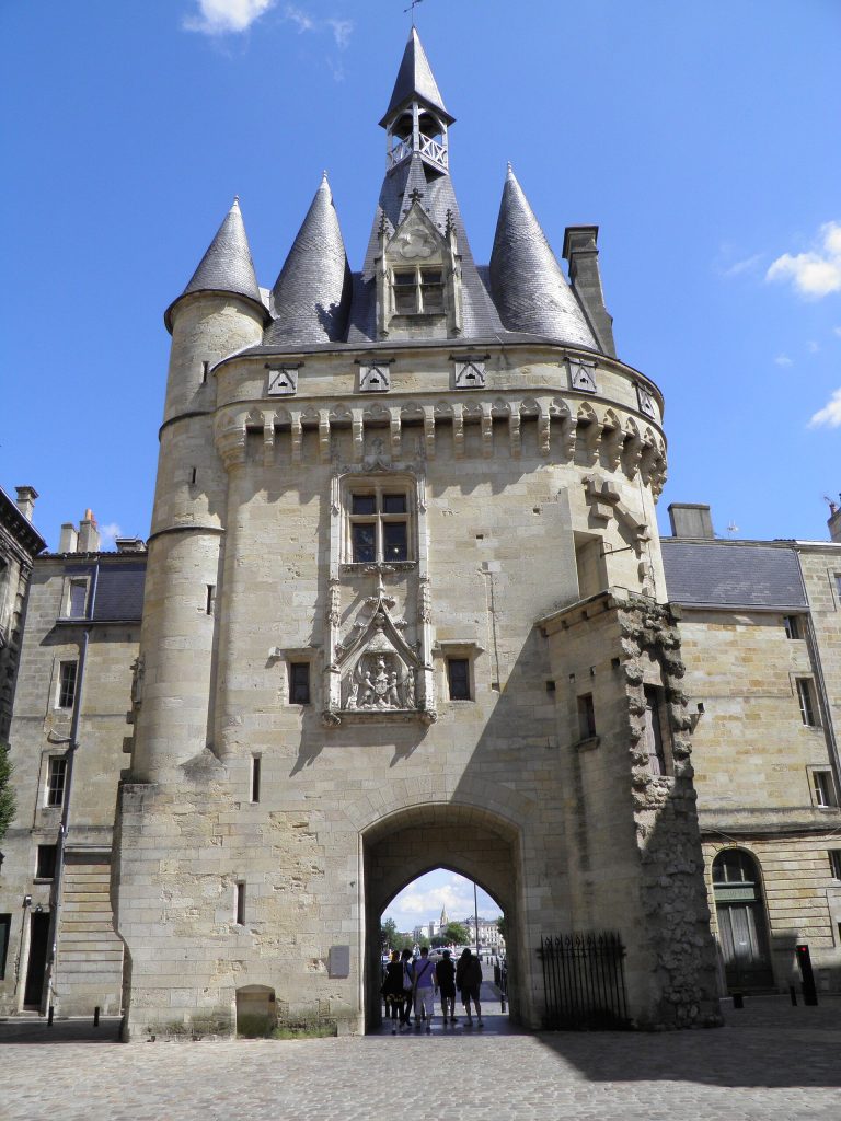 Porte Cailhau